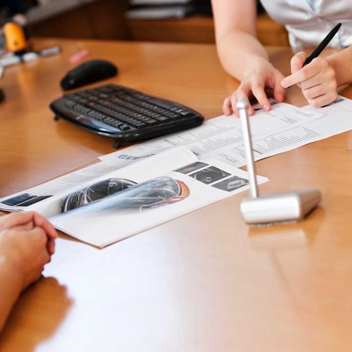 Hold øje med renten: Pas på disse fælder ved et billån